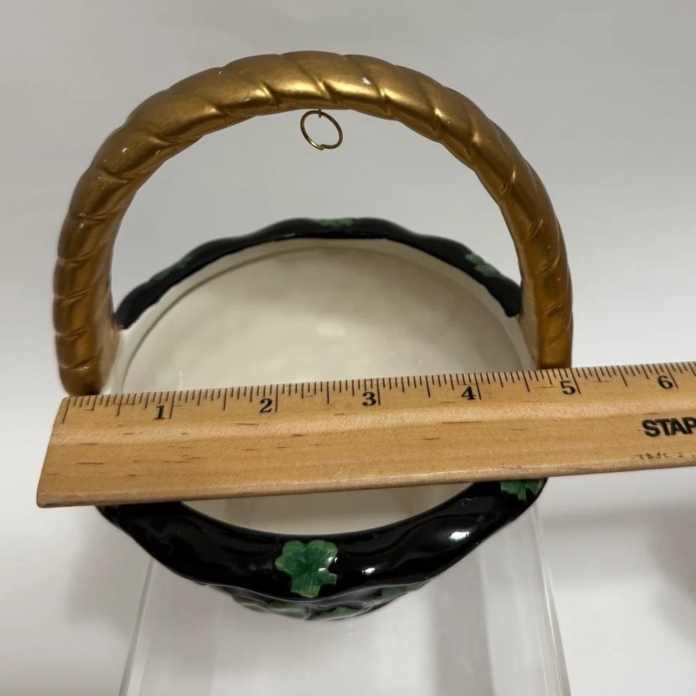 Vintage‎ Shamrock Basket Bowl Gold Twisted Handle Irish Cottage Decor